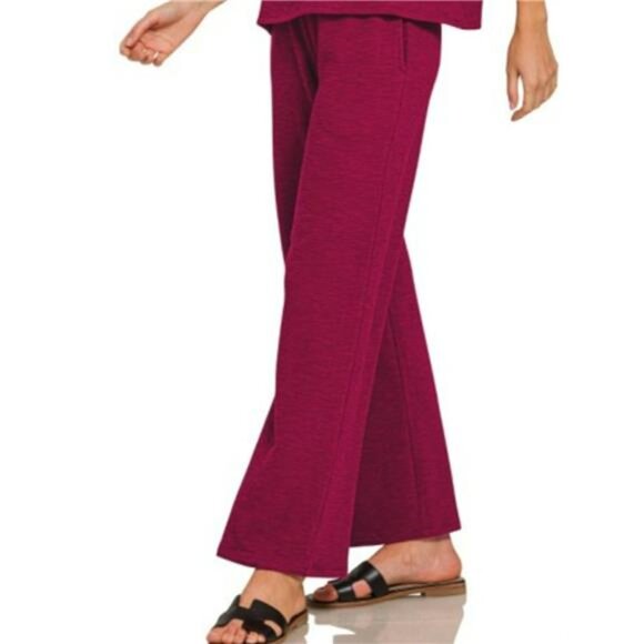 ✨NWT Zenana Slub Short Sleeve T-Shirt and Pants Set - Picture 2 of 3